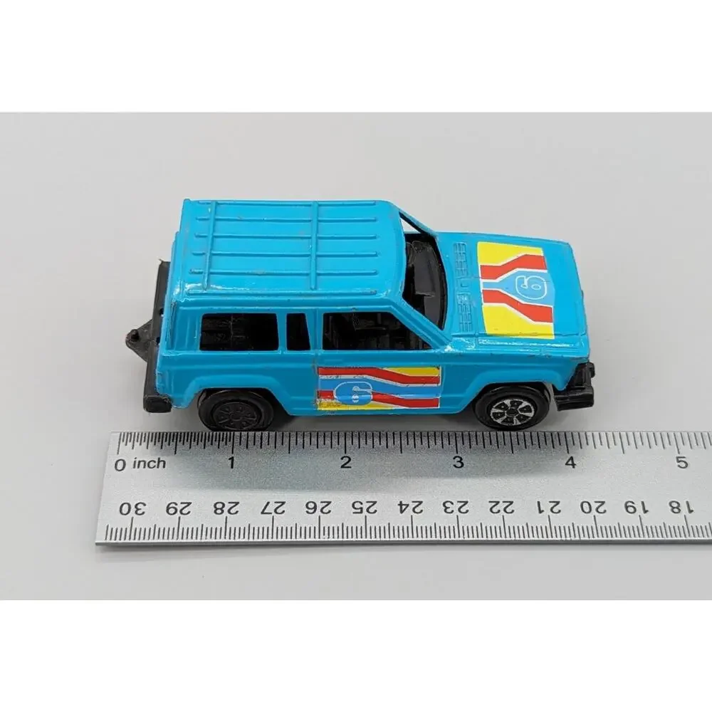 TootsieToy vintage jeep
